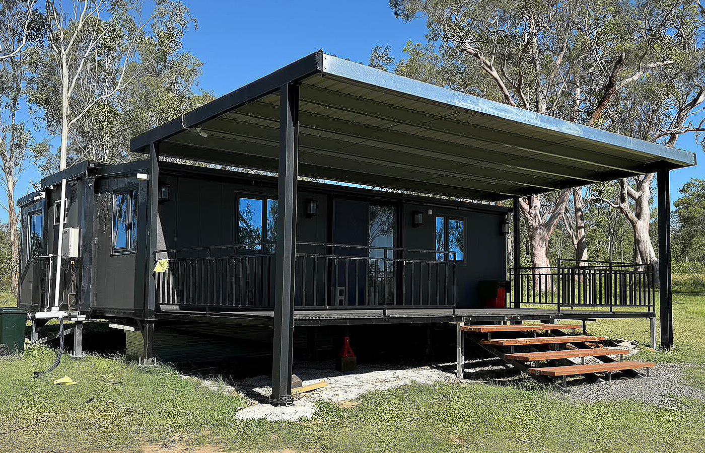 40 stôp vysoko luxusný prispôsobený 30 stôp roztiahnuteľný kontajner s kovovým vonkajším klinovým plechom 40 stôp vysoko luxusný prispôsobený 30 stôp roztiahnuteľný kontajner s kovovým vonkajším klinovým plechom